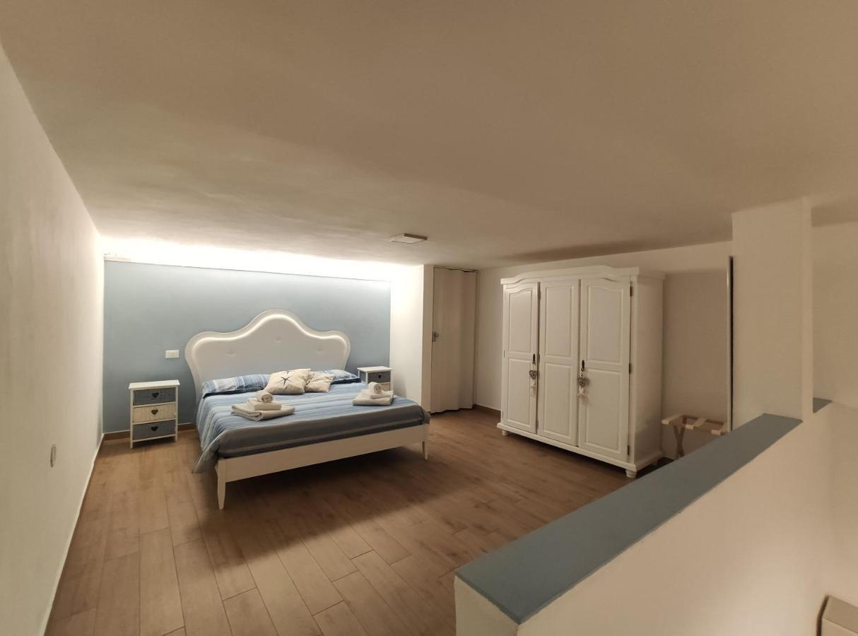 Minu Apartman Gaeta Kültér fotó