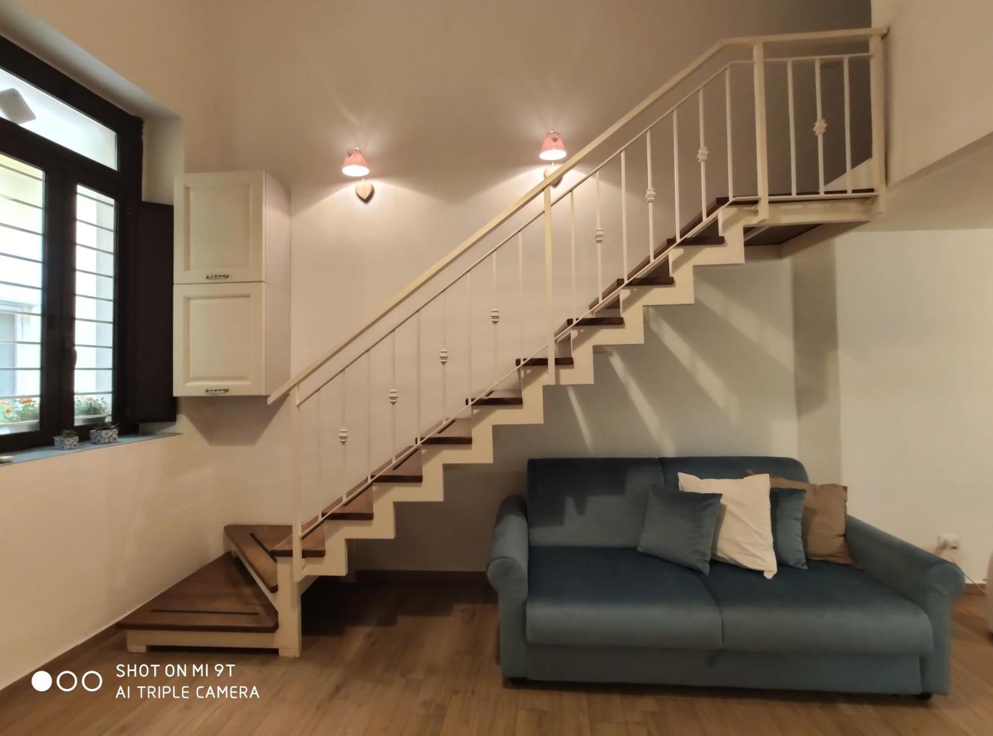 Minu Apartman Gaeta Szoba fotó
